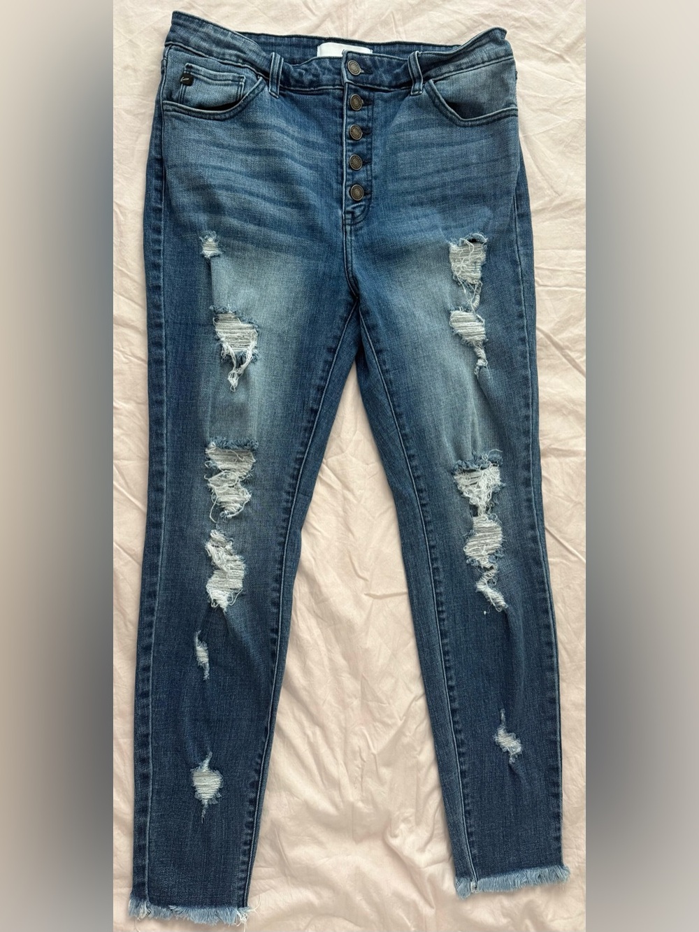 KanCan High Rise Skinny Women’s 13 Distressed Button Fly